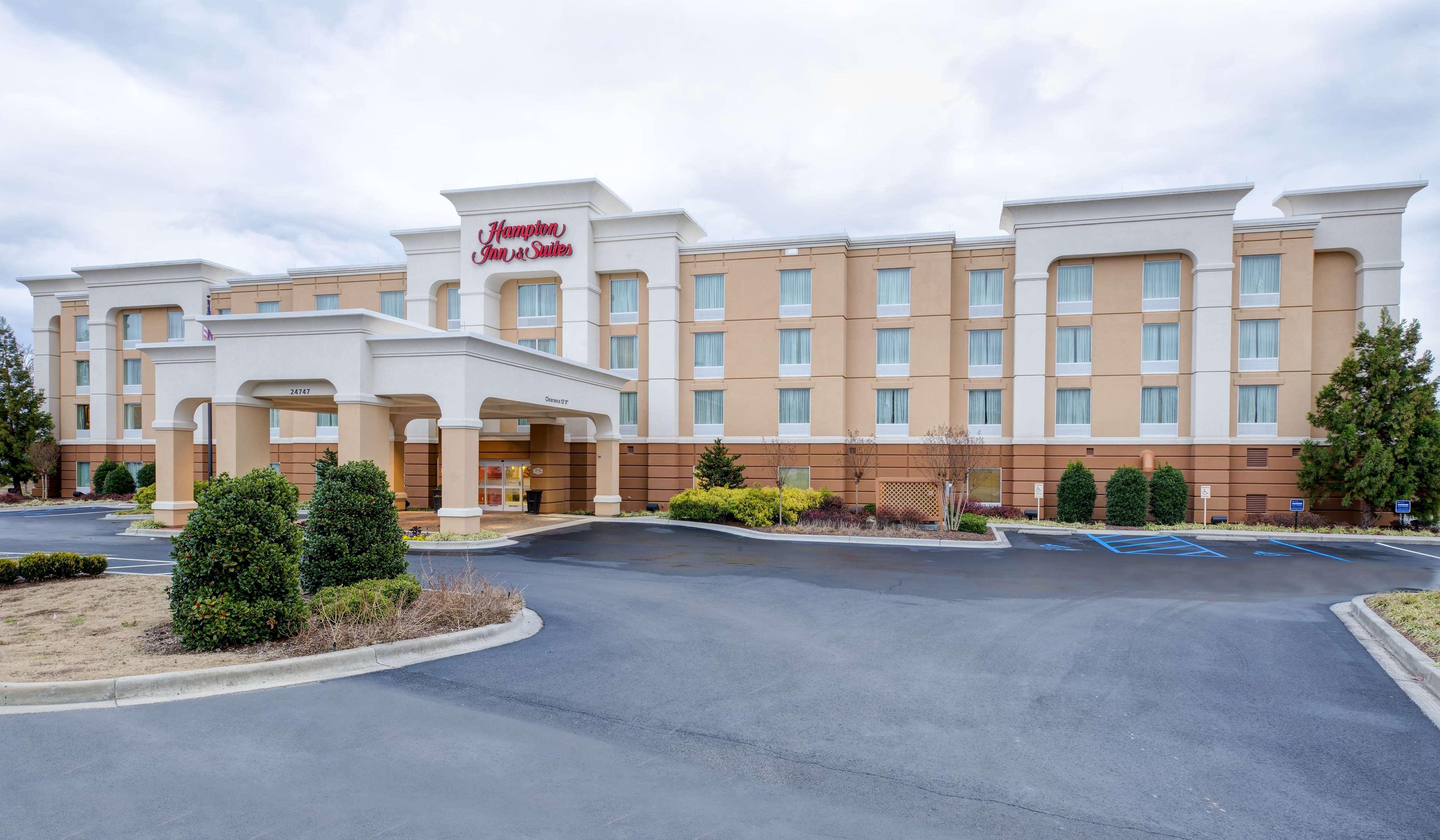 Hampton Inn & Suites Скотсборо Экстерьер фото